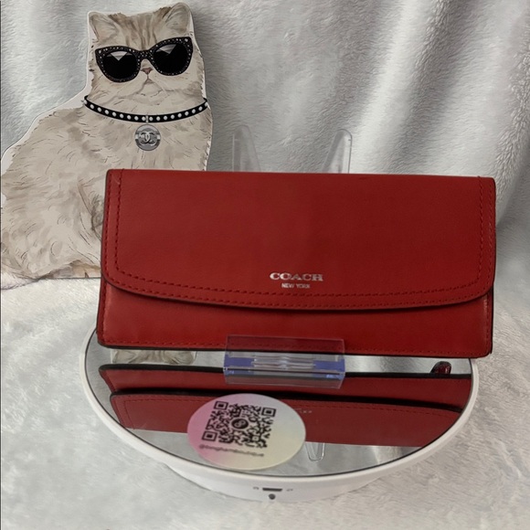 Coach Cherry Red Leather Clutch - GUC - Picture 1 of 8